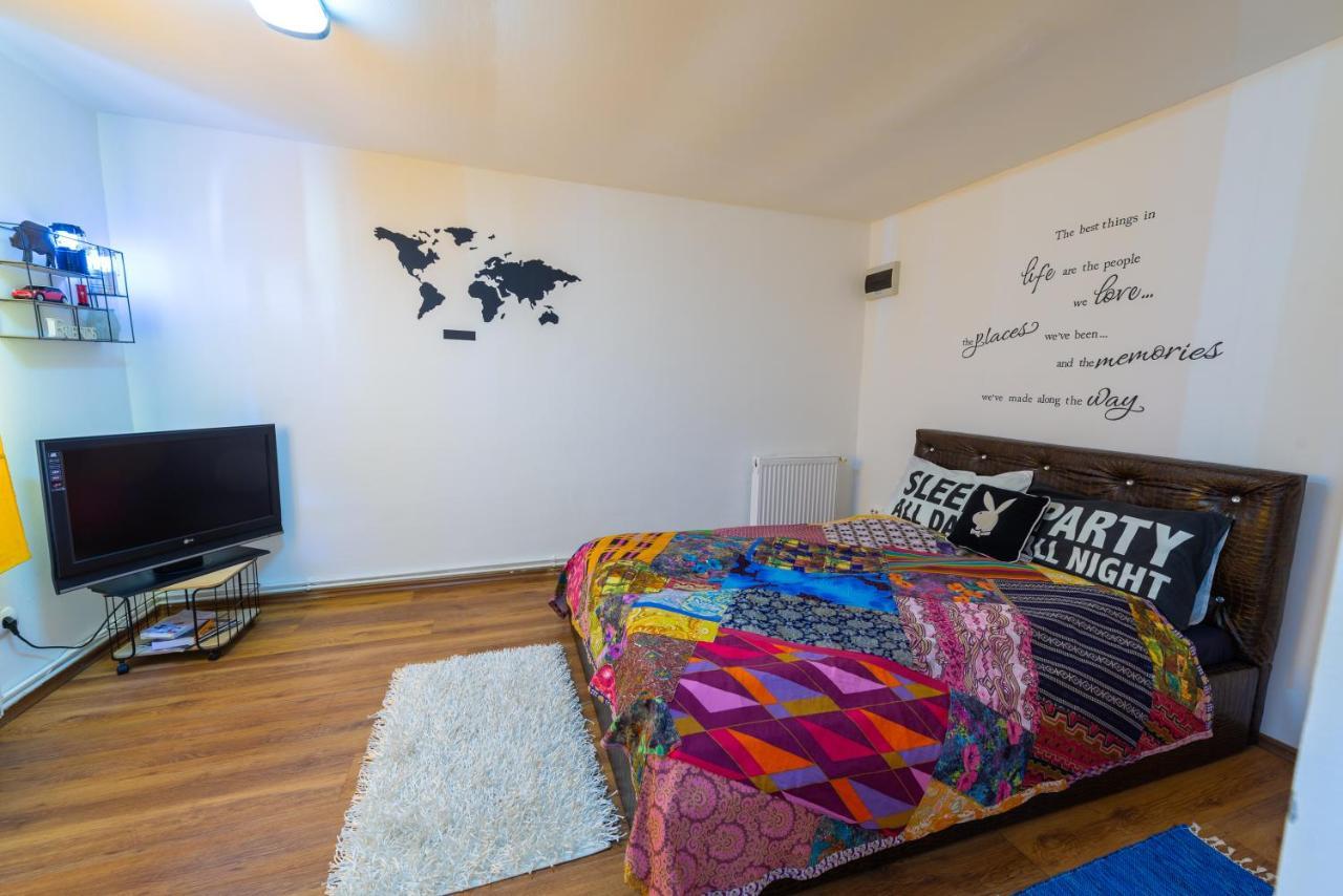 Pine House Apartment Brasov Ruang foto