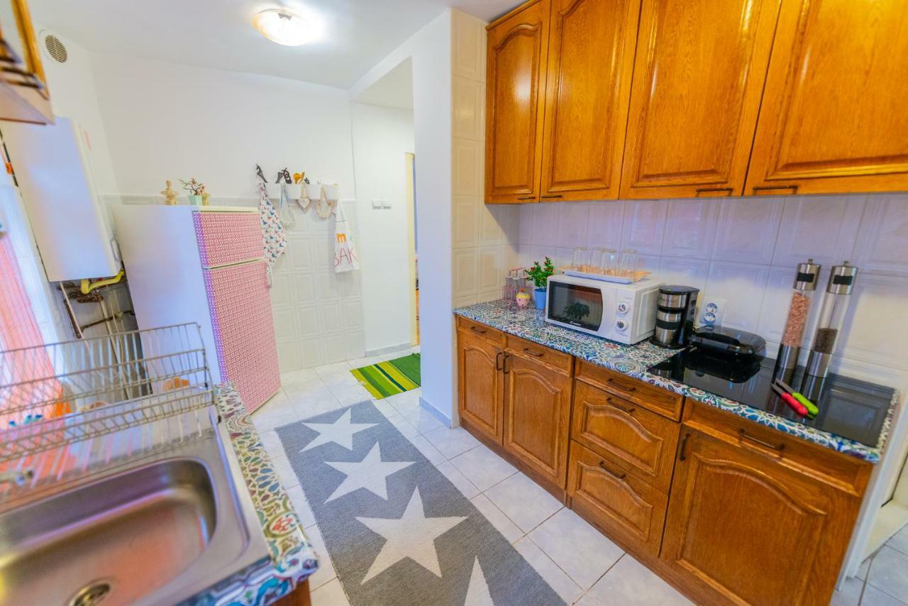 Pine House Apartment Brasov Bagian luar foto