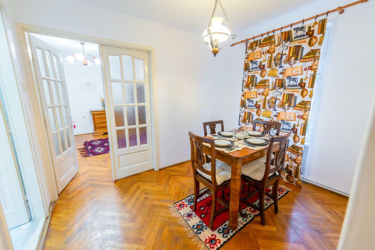 Pine House Apartment Brasov Bagian luar foto